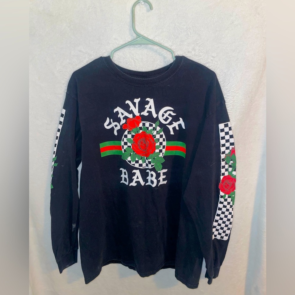 BLACK + WHITE + RED ROSE PATTERN SWEATER